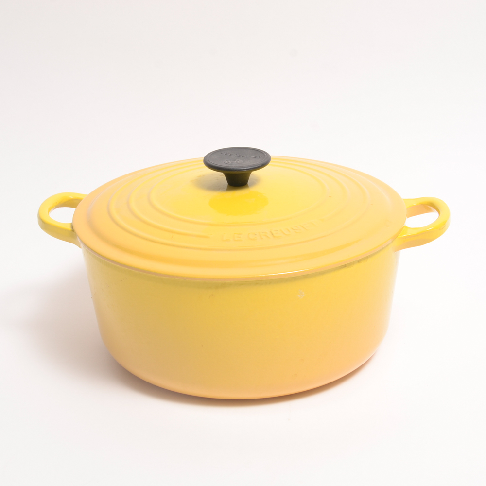 Le Creuset 5.5 Quart Dutch Oven in Soleil Yellow