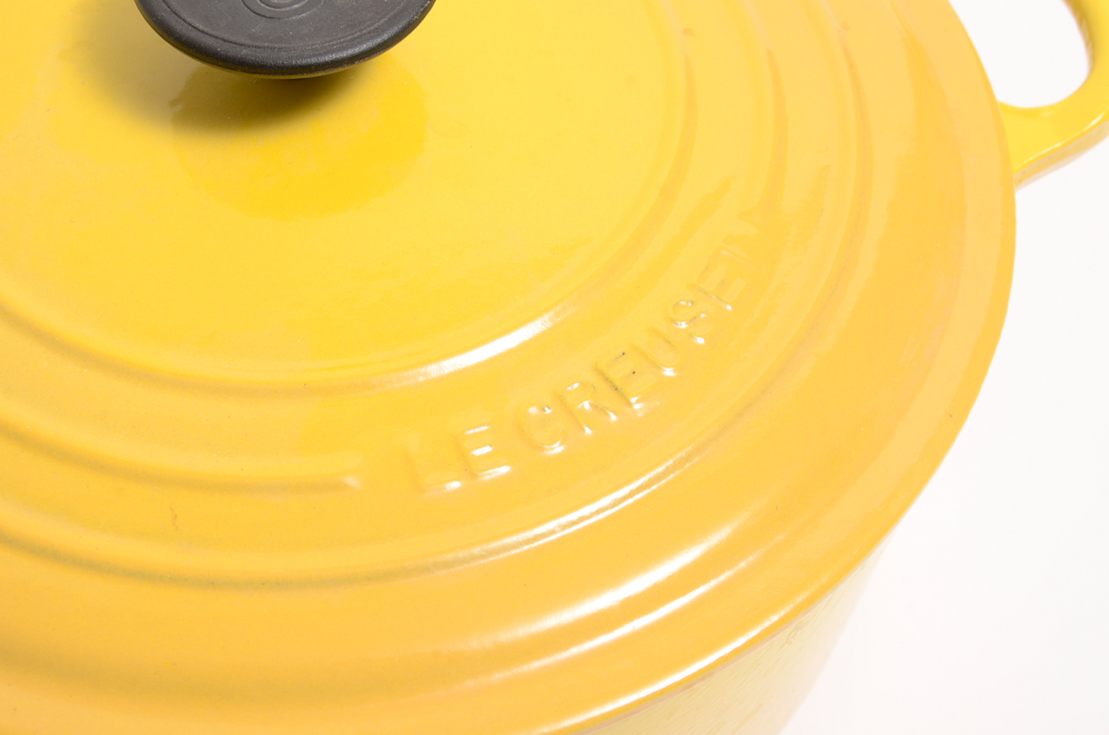 Le Creuset 5.5 Quart Dutch Oven in Soleil Yellow