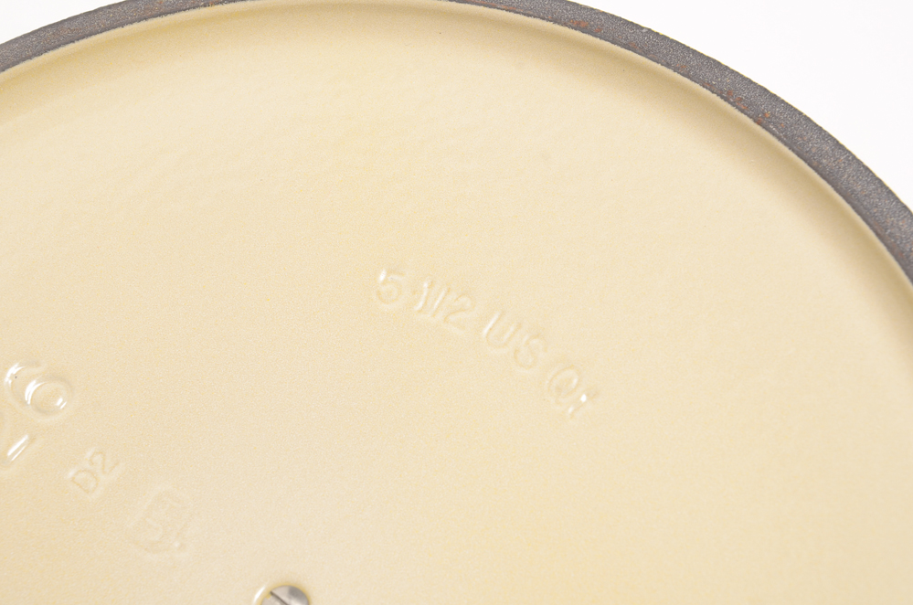 Le Creuset 5.5 Quart Dutch Oven in Soleil Yellow