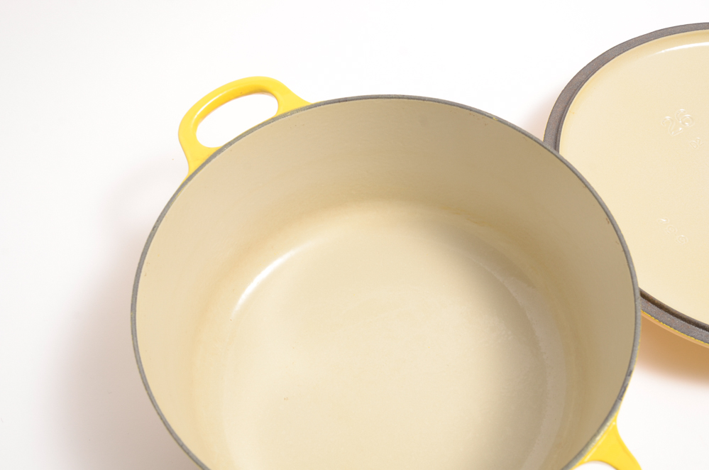 Le Creuset 5.5 Quart Dutch Oven in Soleil Yellow