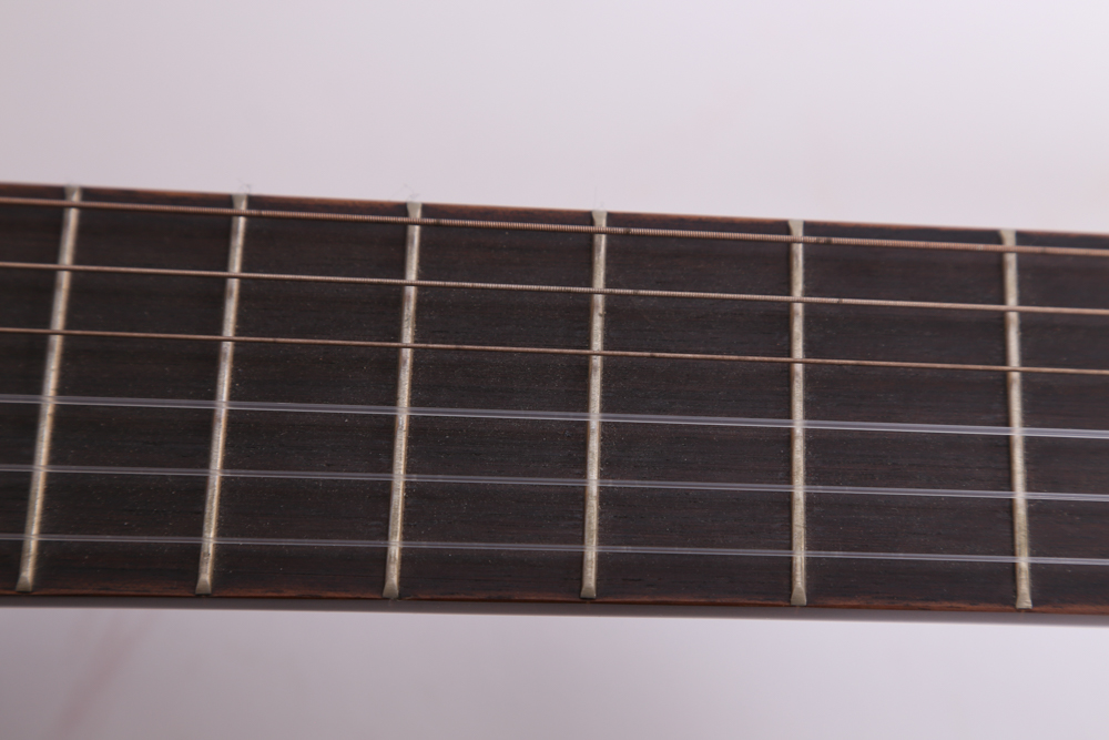 Yamaha C40 Classical Style Acoustic Guitar With Gigbag, Songbooks