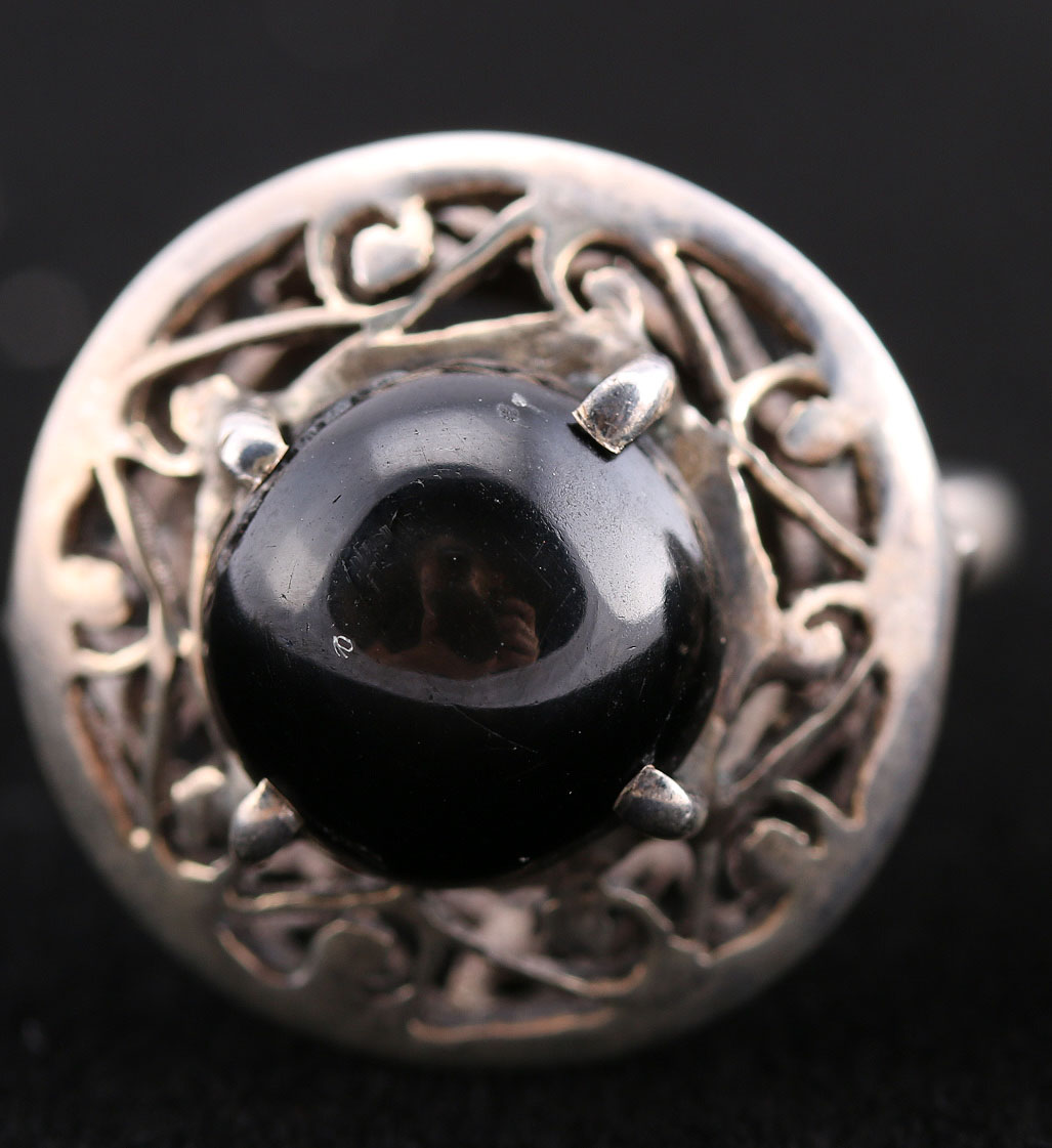 Assorment of Stamped Sterling Silver Rings with Various Stones