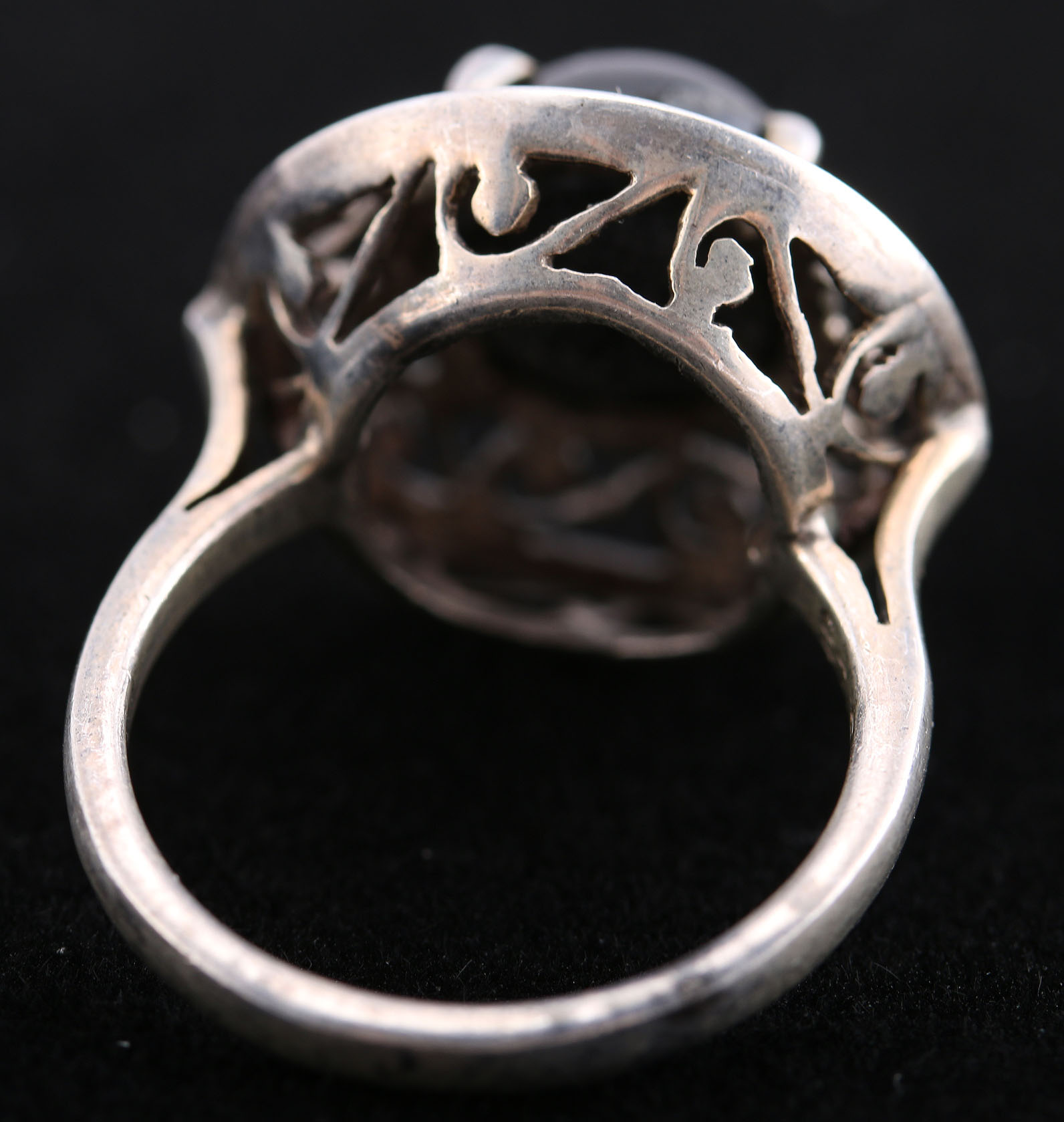 Assorment of Stamped Sterling Silver Rings with Various Stones