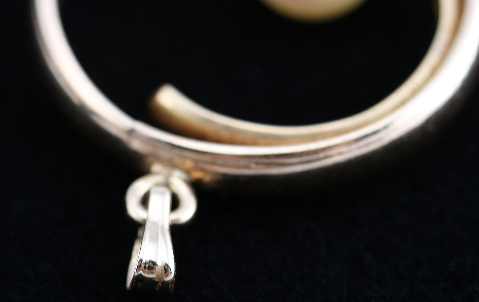 14K Yellow Gold Pearl Pendant