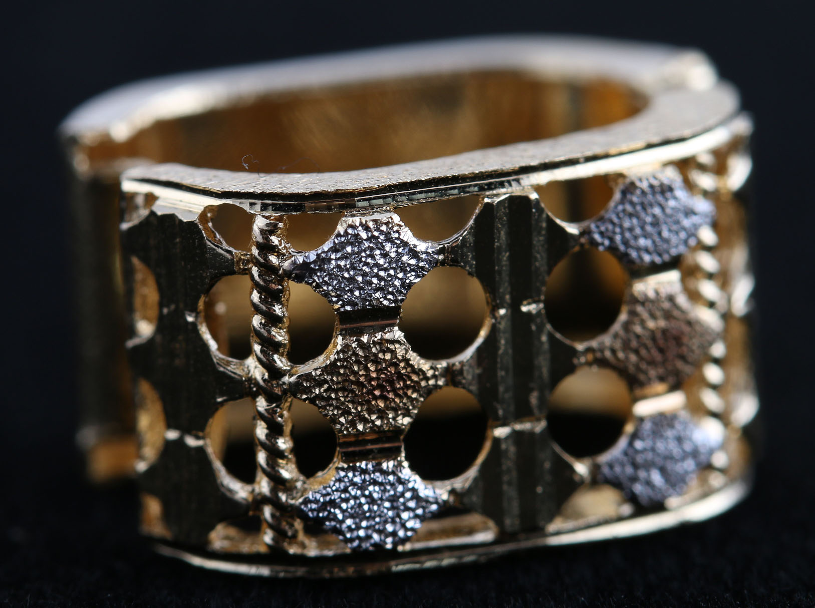 18K Yellow Gold Post Hoop Earrings