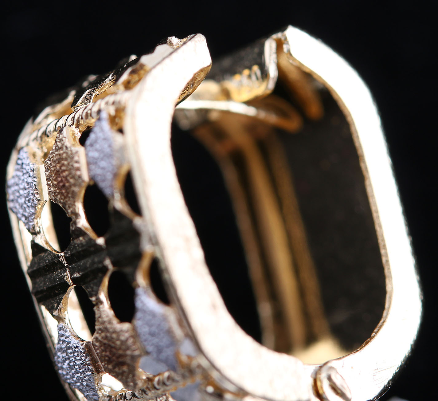 18K Yellow Gold Post Hoop Earrings