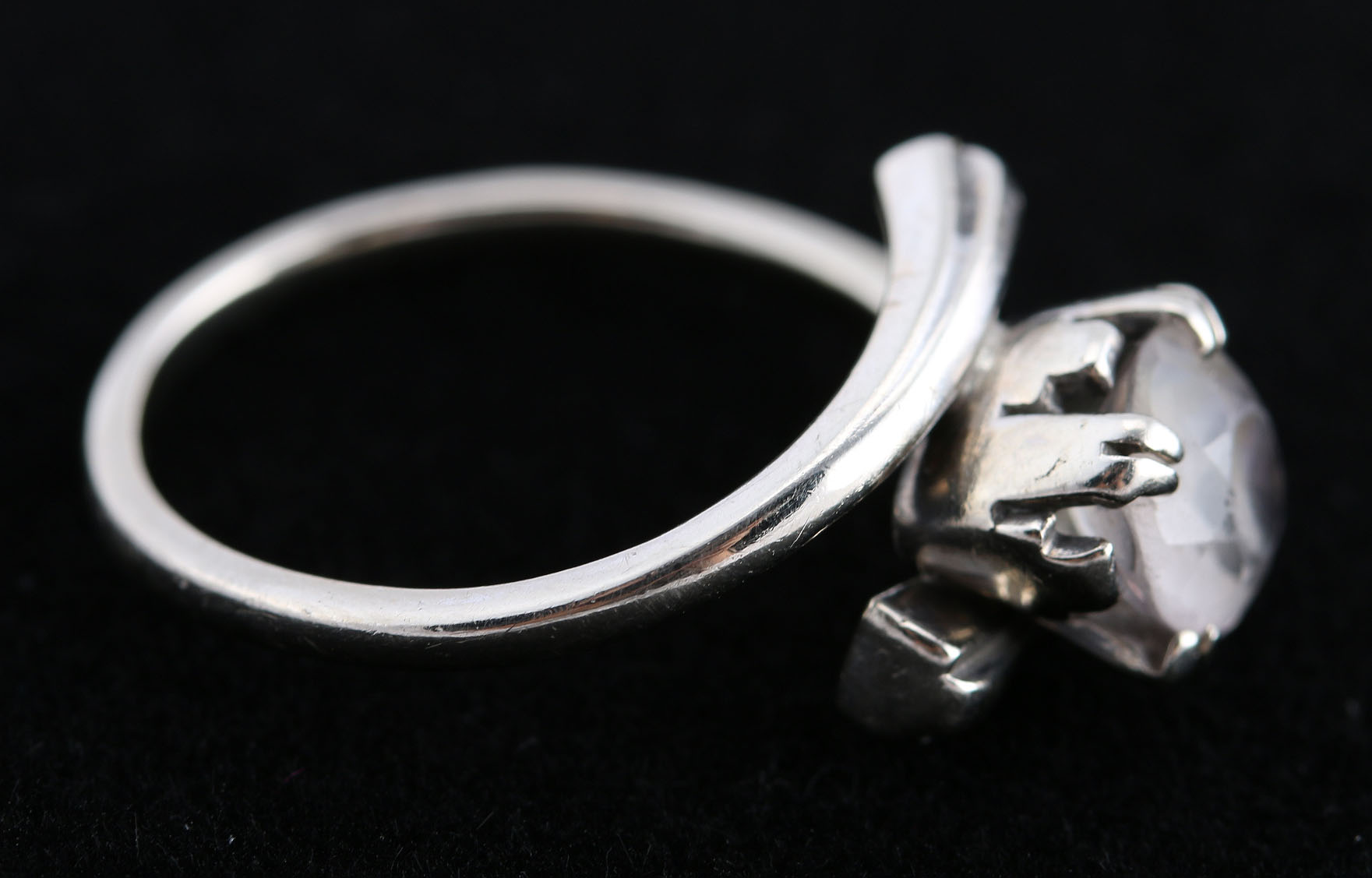 14K White Gold and Natural Quartz Ring