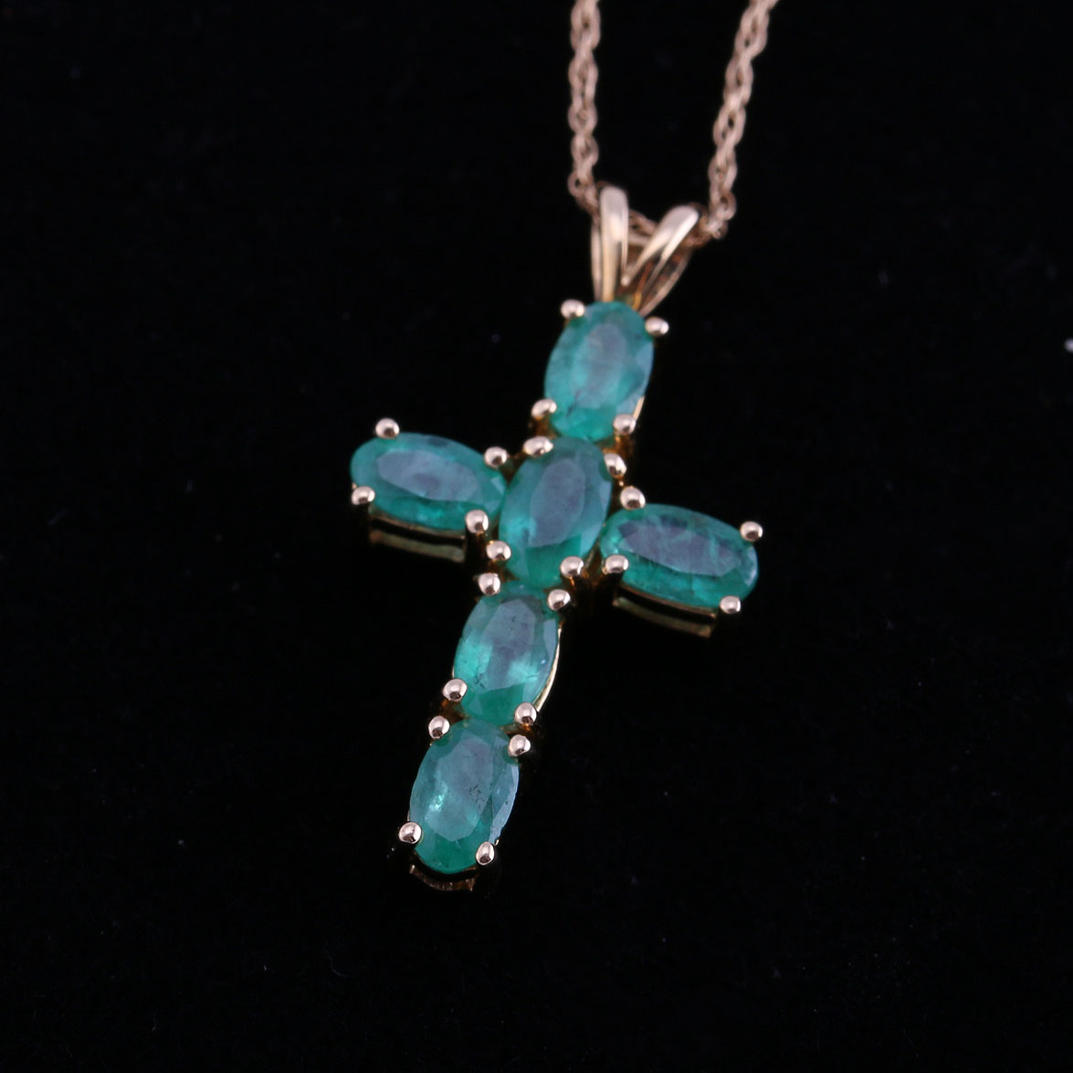 14K Yellow Gold Emerald Necklace