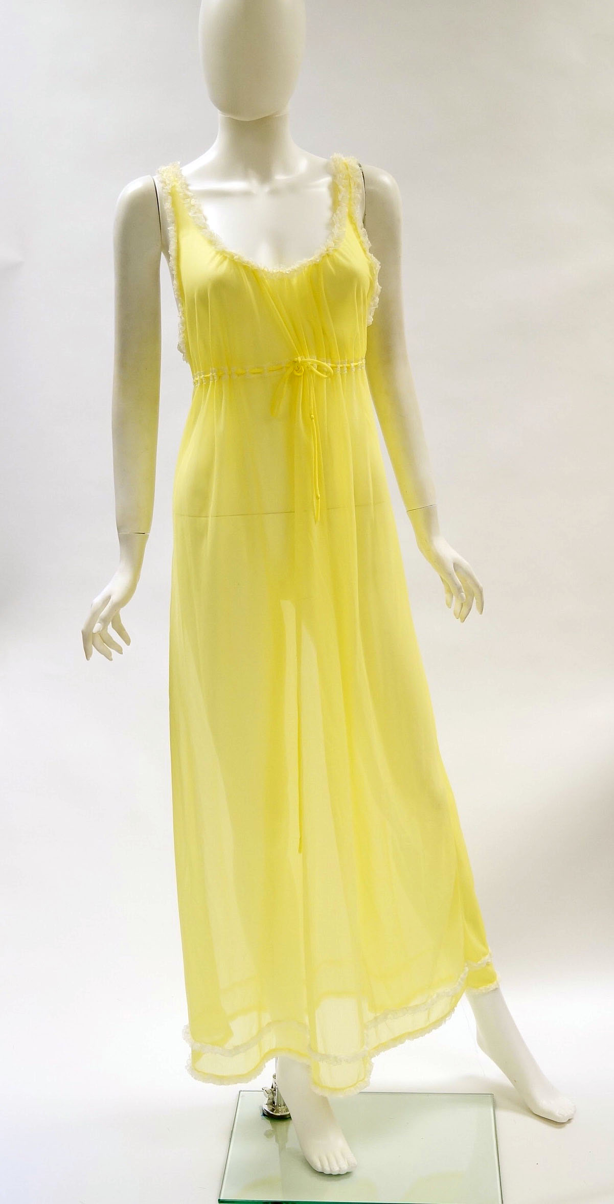 Circa 1960s Yellow Peignoir