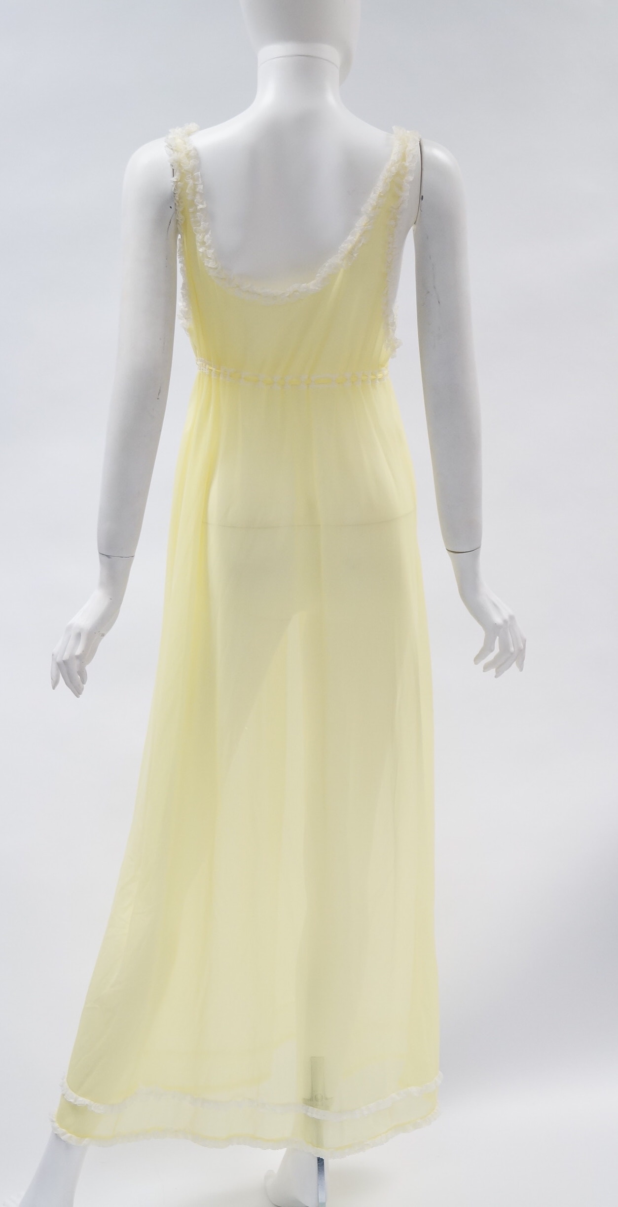 Circa 1960s Yellow Peignoir