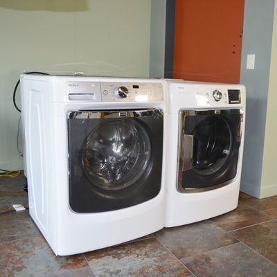Maytag Maxima Front Loading Electric Washer and Dryer