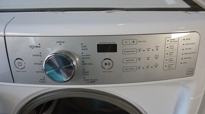 Maytag Maxima Front Loading Electric Washer and Dryer