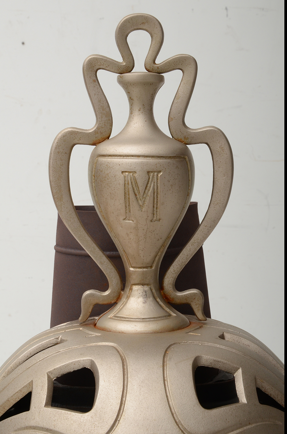 Moores Air-Tight Oak No. 9028 Cast Iron Stove