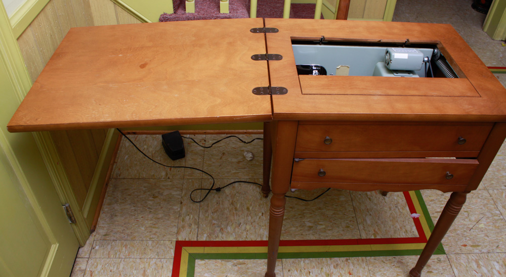 Vintage Sewing Table with Sears Kenmore Sewing Machine