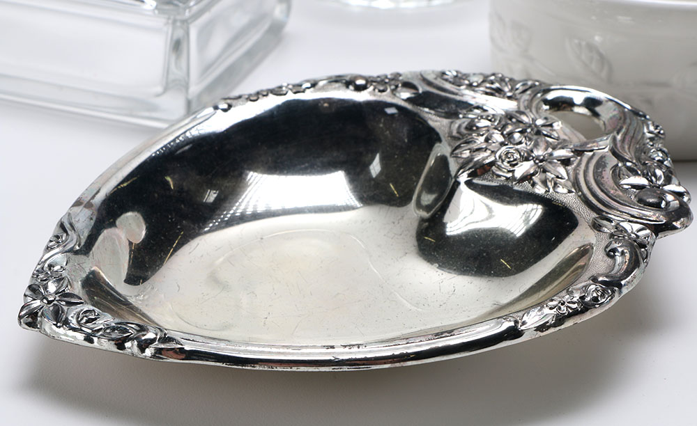 Small Assorted Dishes