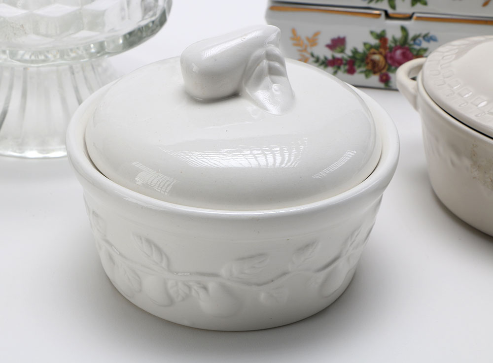 Small Assorted Dishes