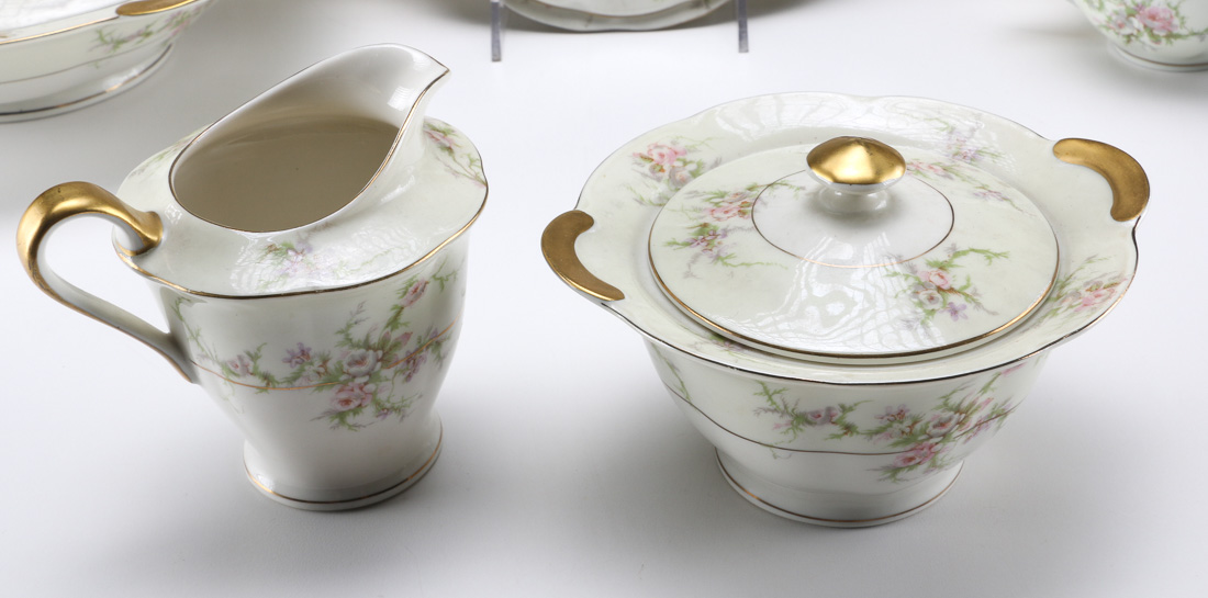 Theodore Haviland "Rosalinde" China Collection