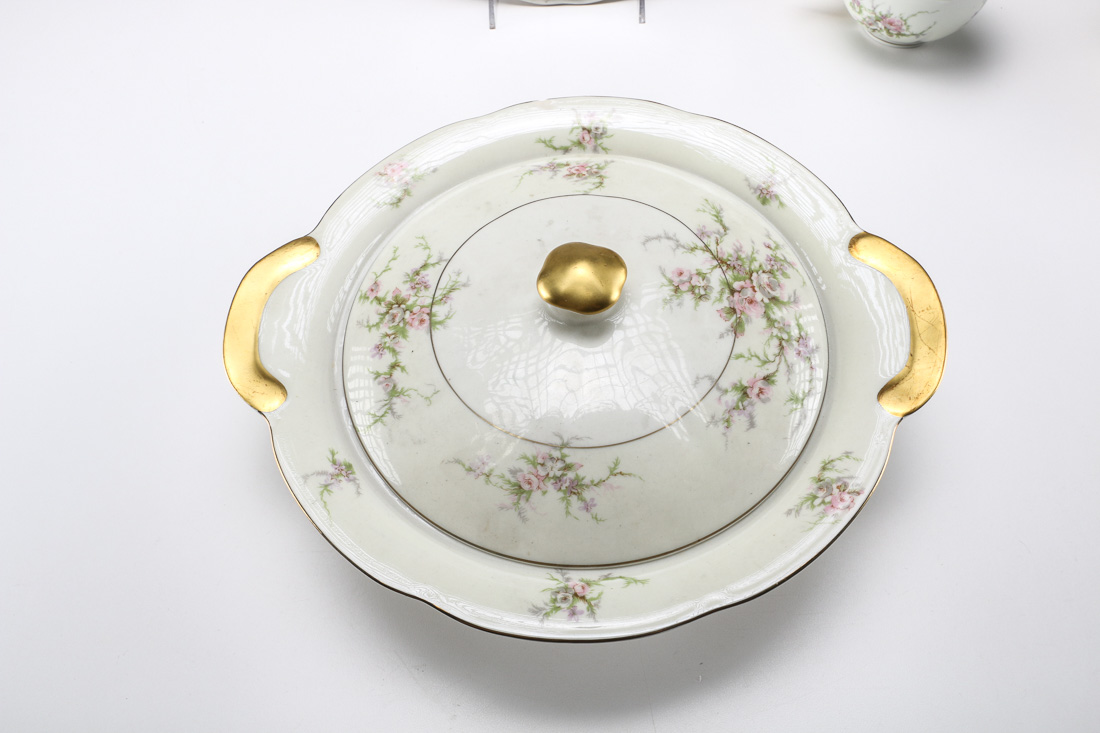 Theodore Haviland "Rosalinde" China Collection