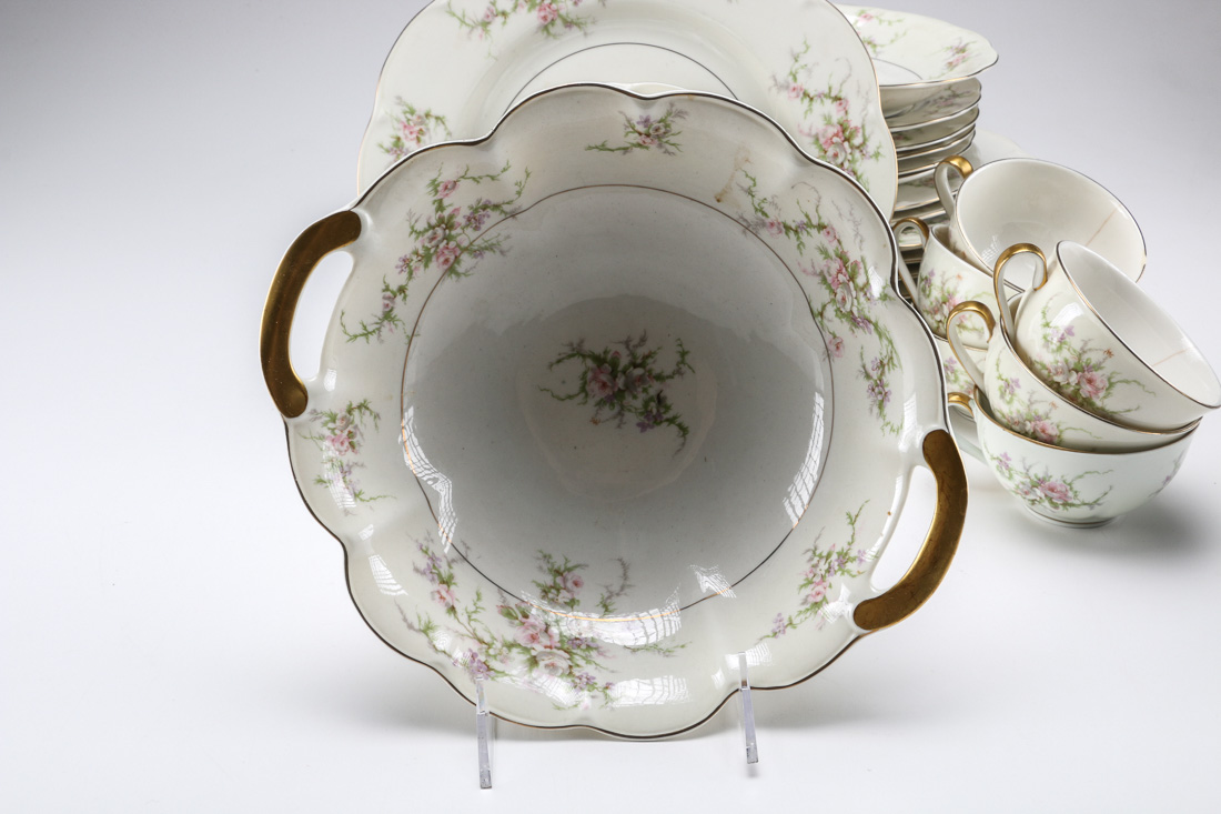 Theodore Haviland "Rosalinde" China Collection