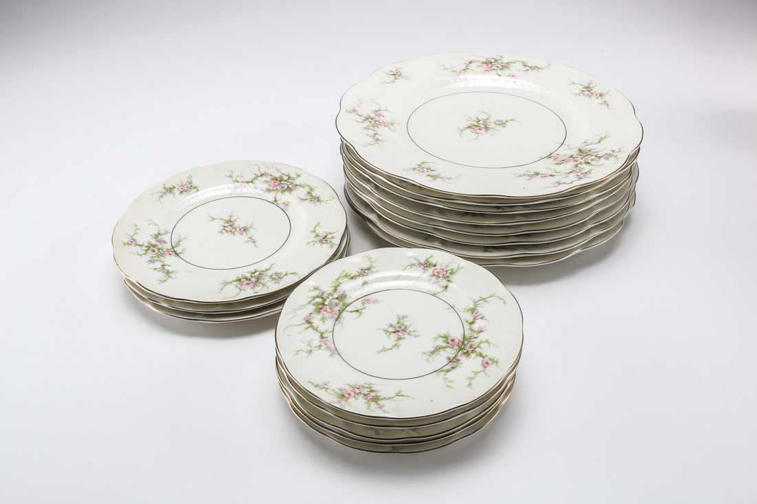 Theodore Haviland "Rosalinde" China Collection