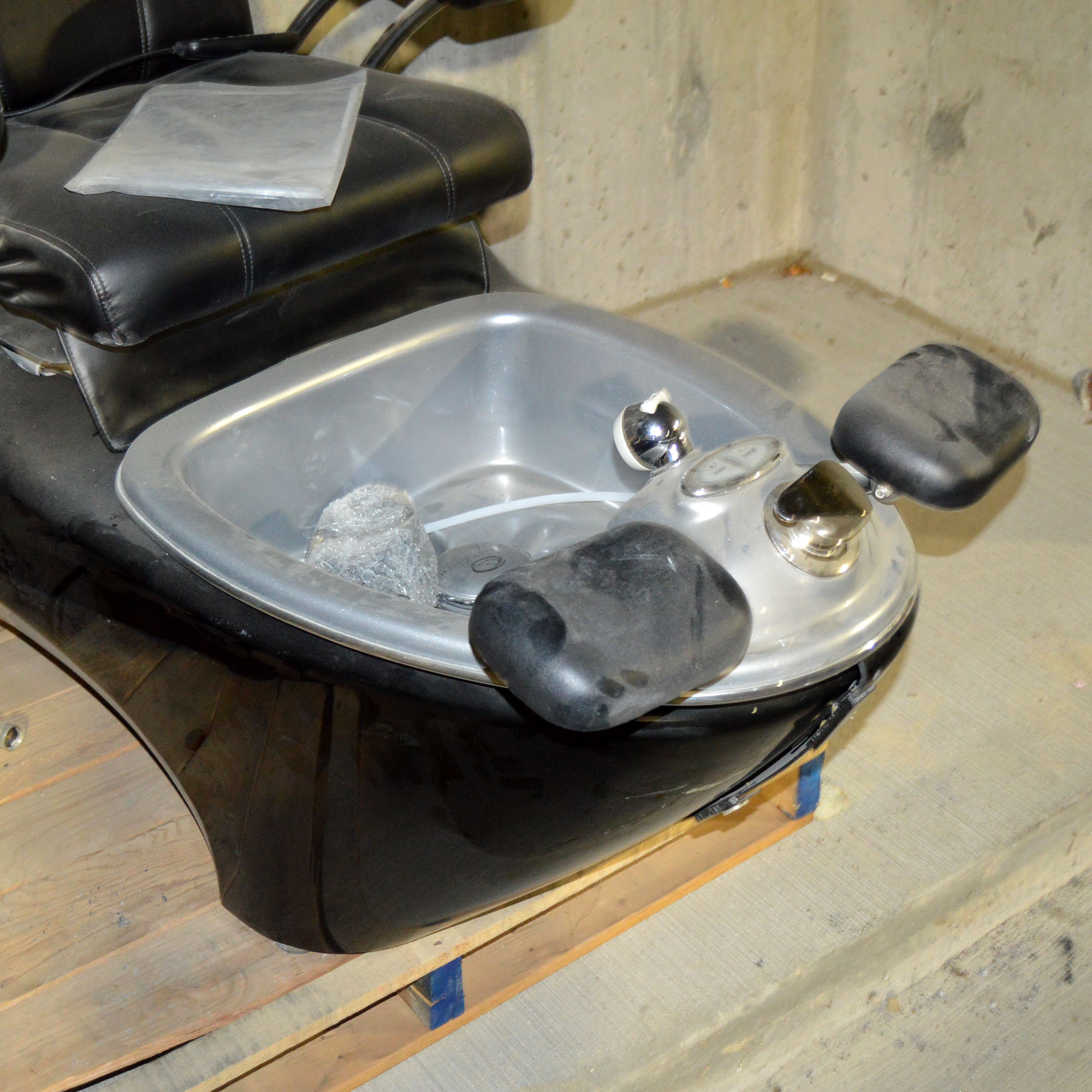 European Touch "Rinato Spa" Pedicure Spa Chair