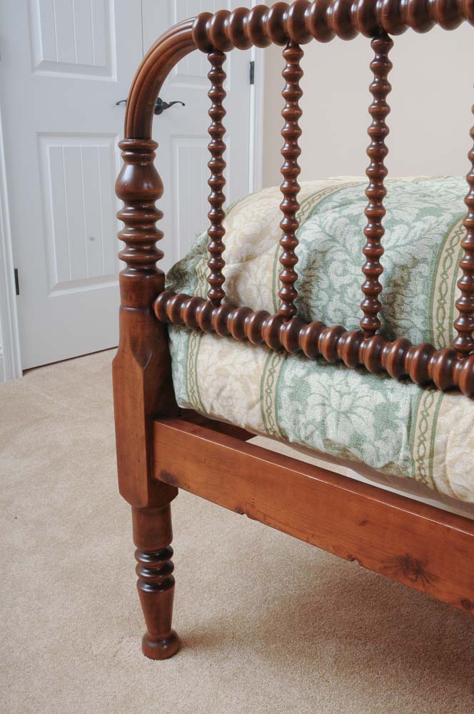 Jenny Lind Bed