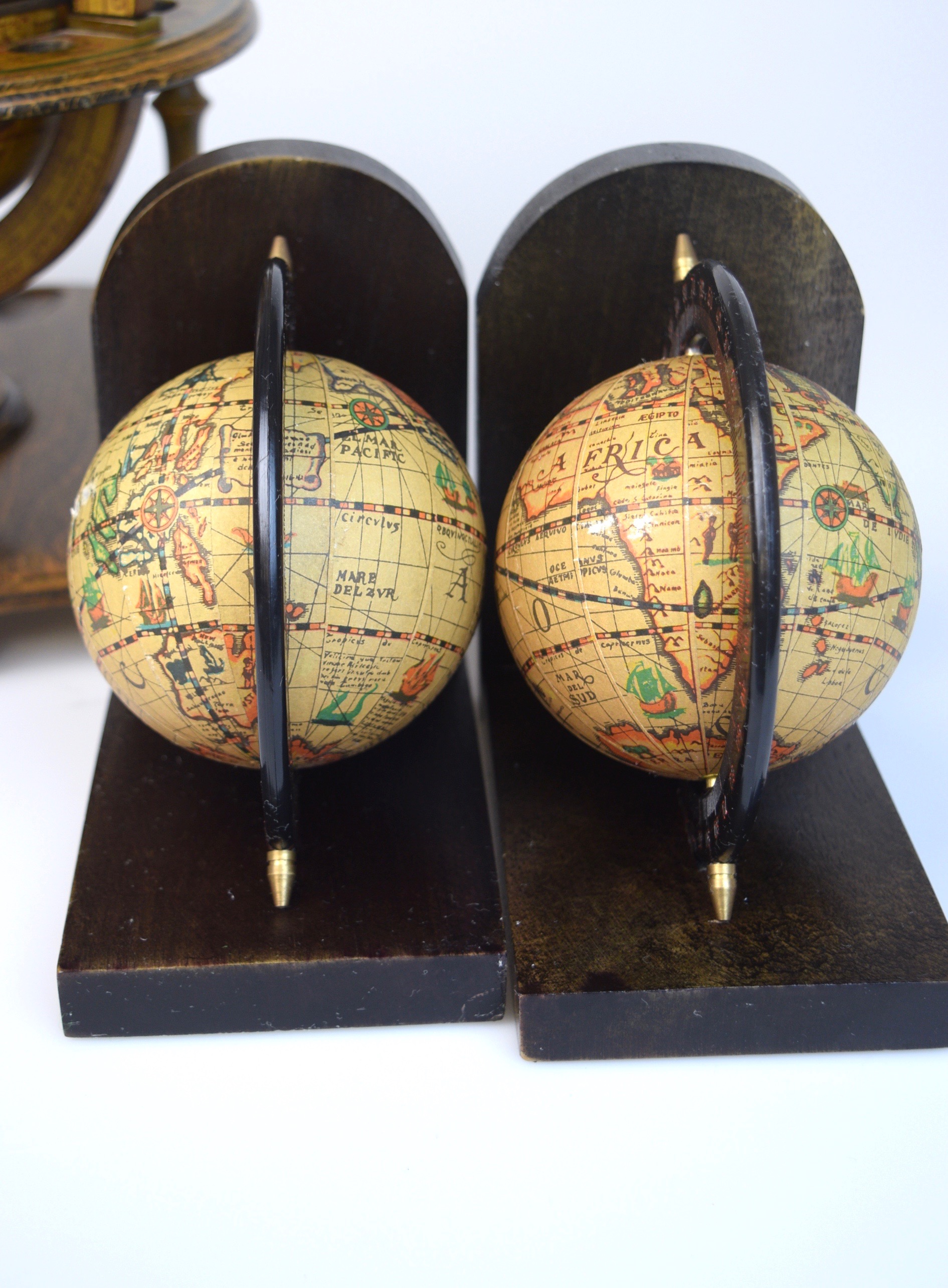 Globe Bookends and Italian Globe Ash Receiver