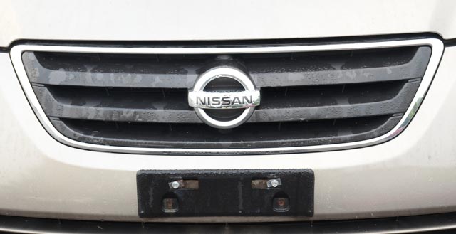 2003 Nissan Altima SE 3.5L V6 Sedan in Velvet Beige