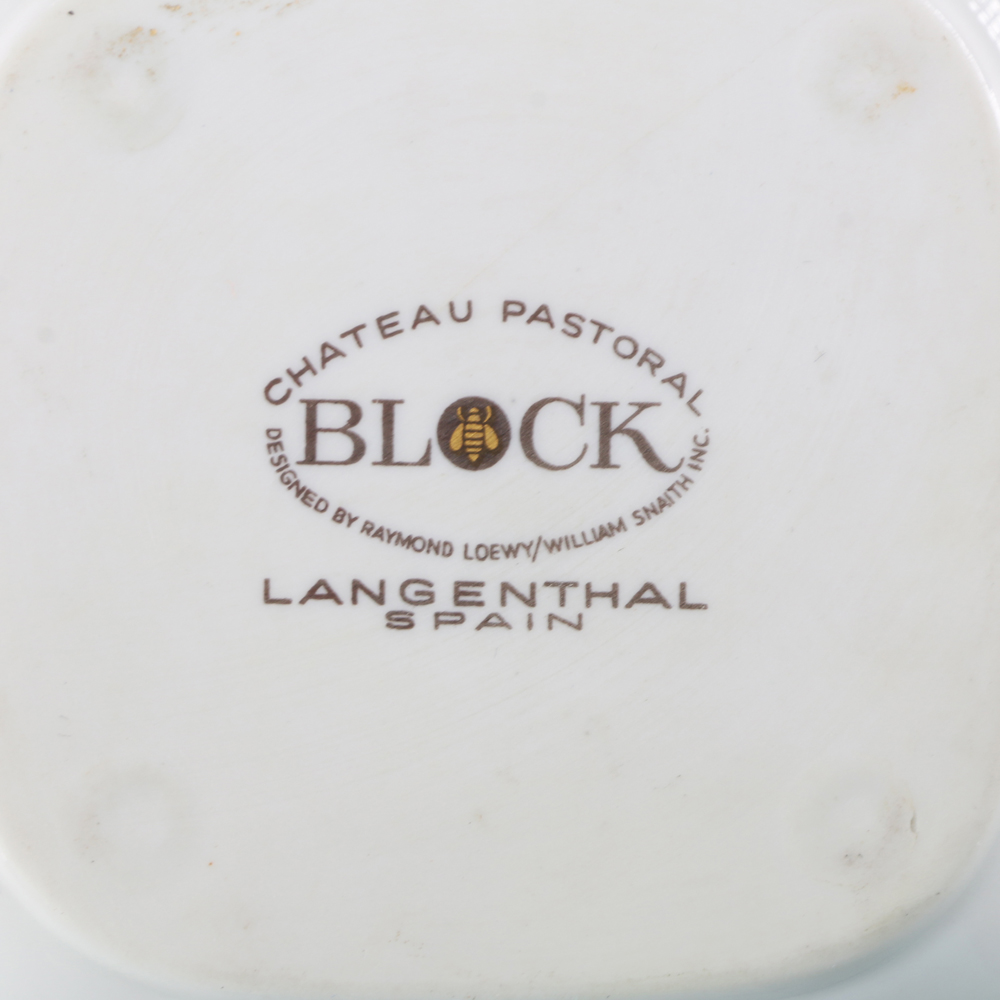 Eleven-Piece Dish Assortment