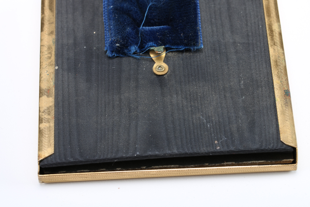 Bing & Grondahl Copenhagen Mother's Day Plate Pendant