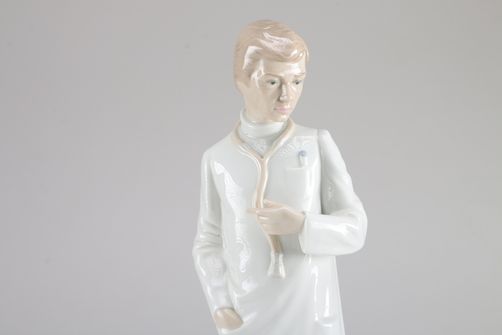 1970s Nao by Lladro Doctor Figurine