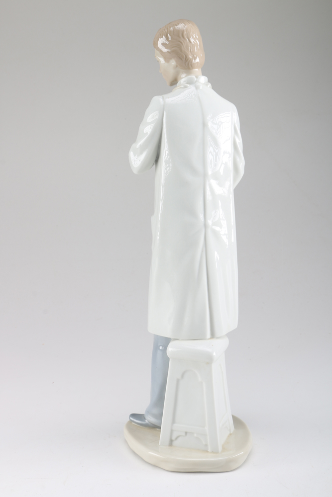 1970s Nao by Lladro Doctor Figurine