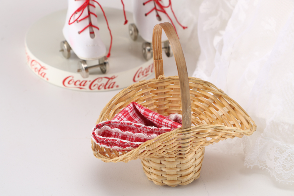 Danbury Mint Coca-Cola Madame Alexander All Porcelain Dolls