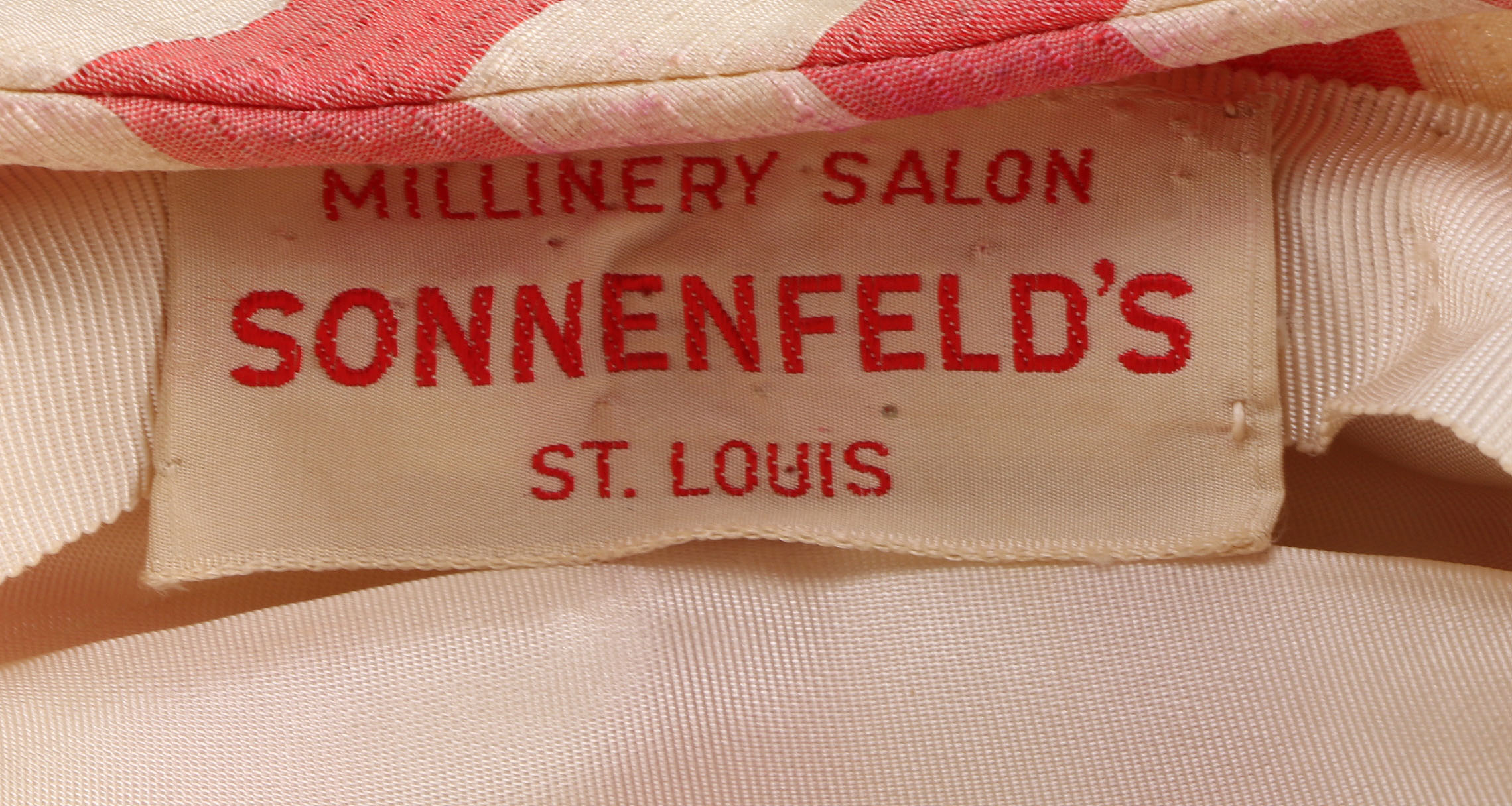 Assortment of Women's Cartwheel Hats