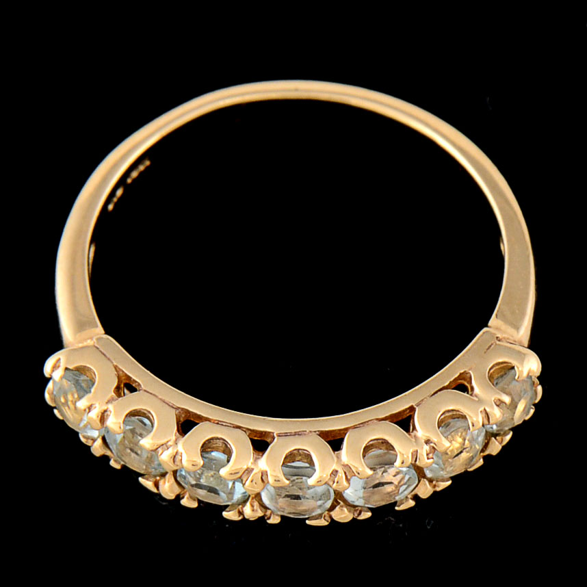 10K Gold Aquamarine Ring