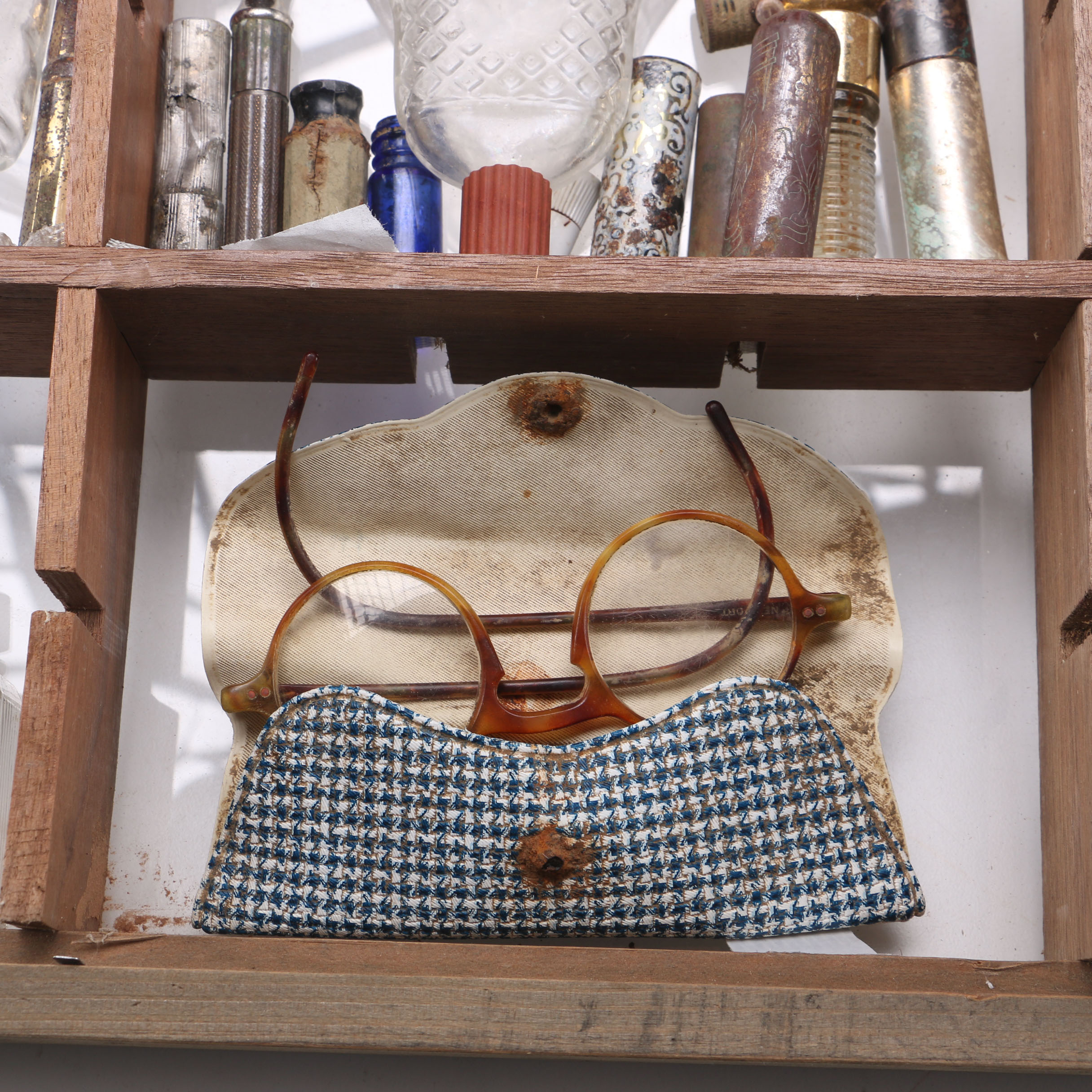 Decorative Shelf with Antiqued Apothecary Bottles, Cosmetic Containers, and More