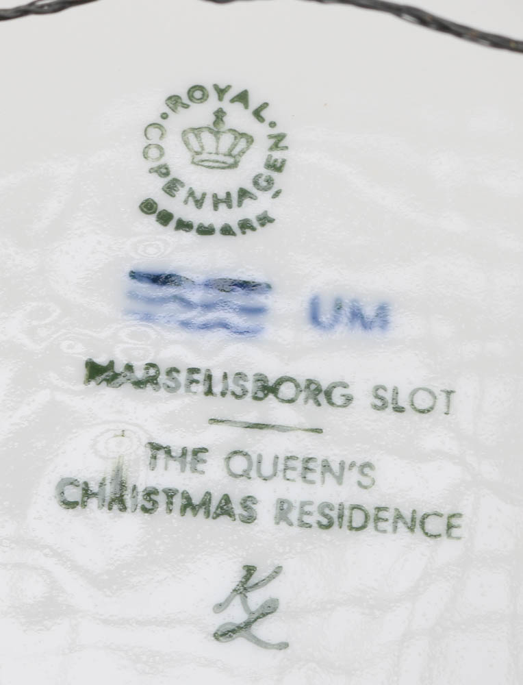 Six Royal Copenhagen "Christmas Eve in America" Series Porcelain Plates