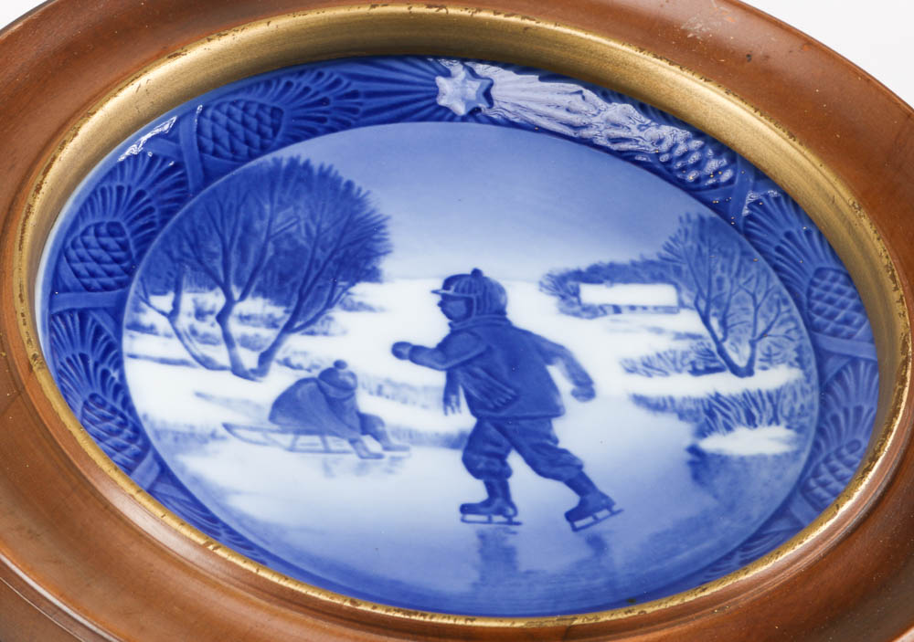 Eight Royal Copenhagen "Christmas Eve in America Series" Porcelain Plates