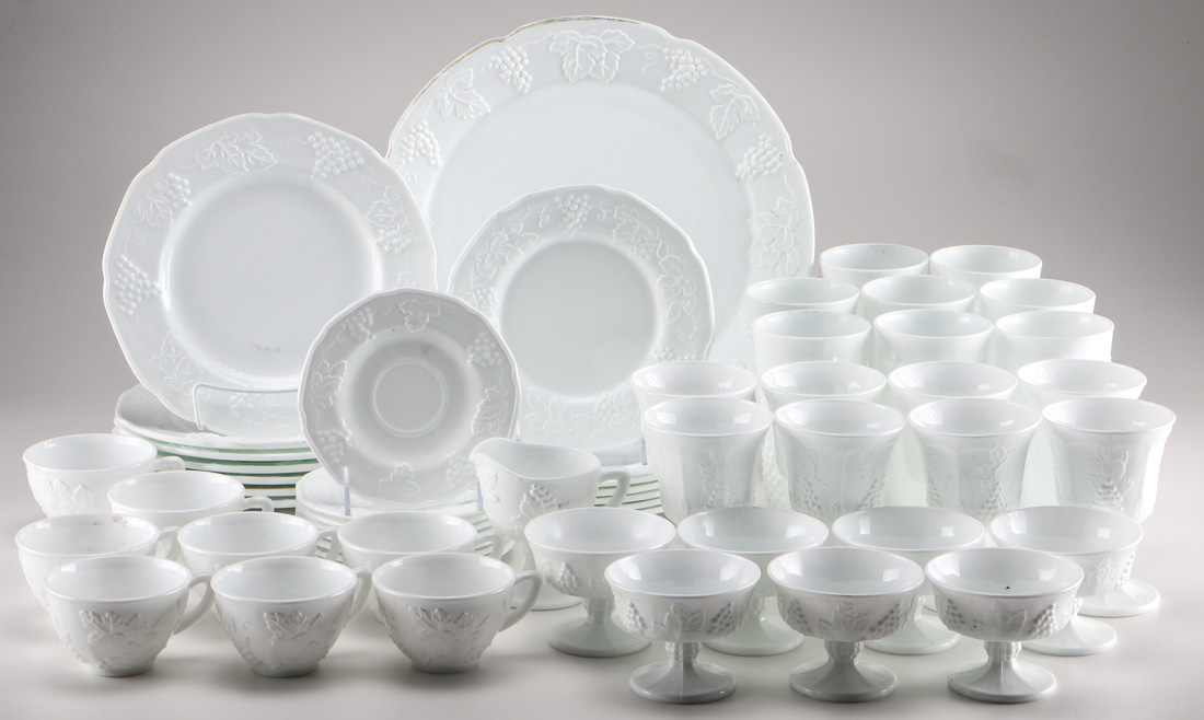 Grape Leaf Milk Glass Set