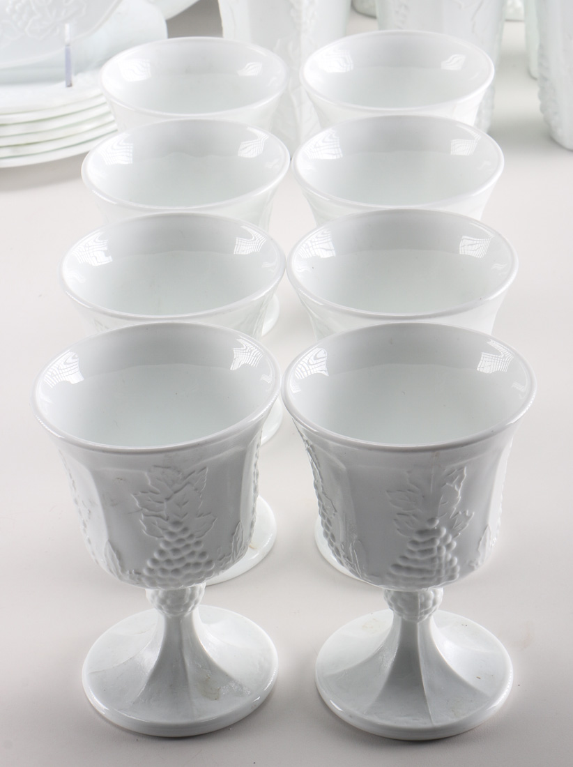 Grape Leaf Milk Glass Set