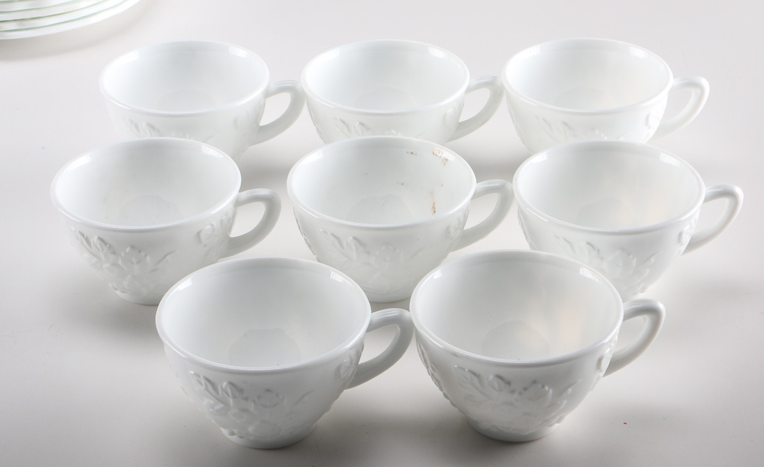 Grape Leaf Milk Glass Set