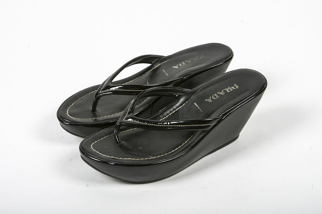 Prada Black Patent Leather Platform Flip Flops Women's Size 37.5