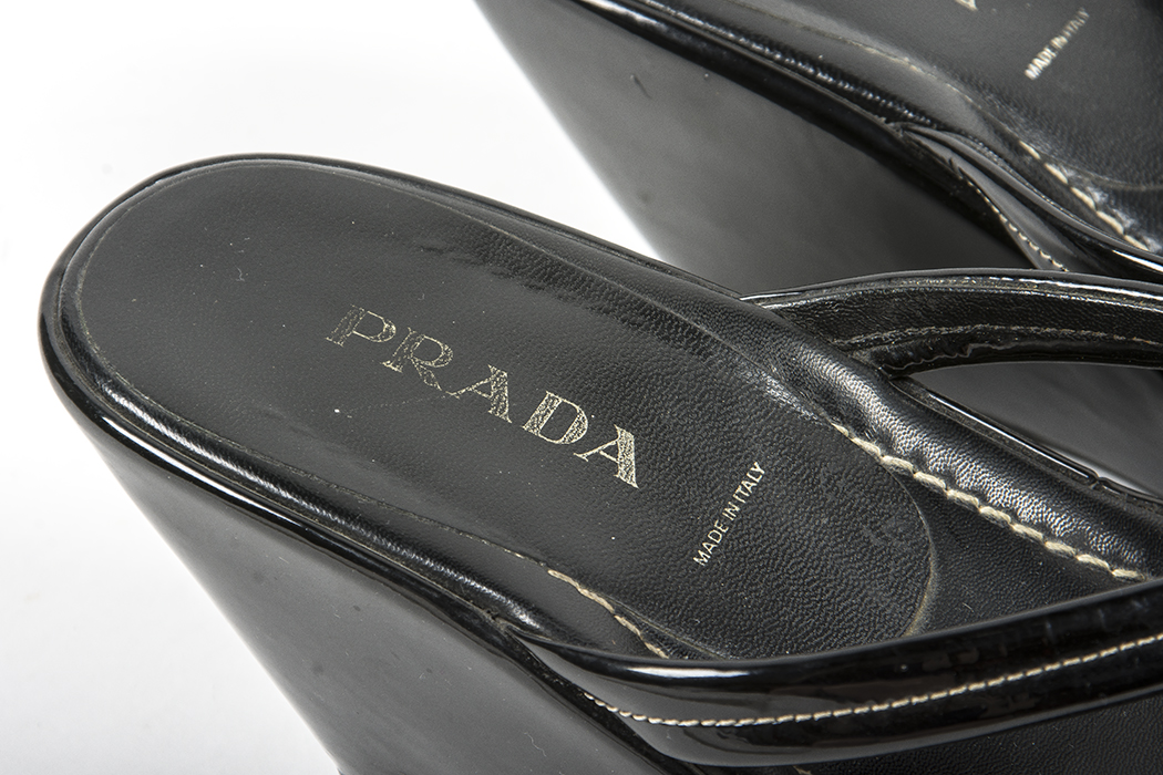 Prada Black Patent Leather Platform Flip Flops Women's Size 37.5