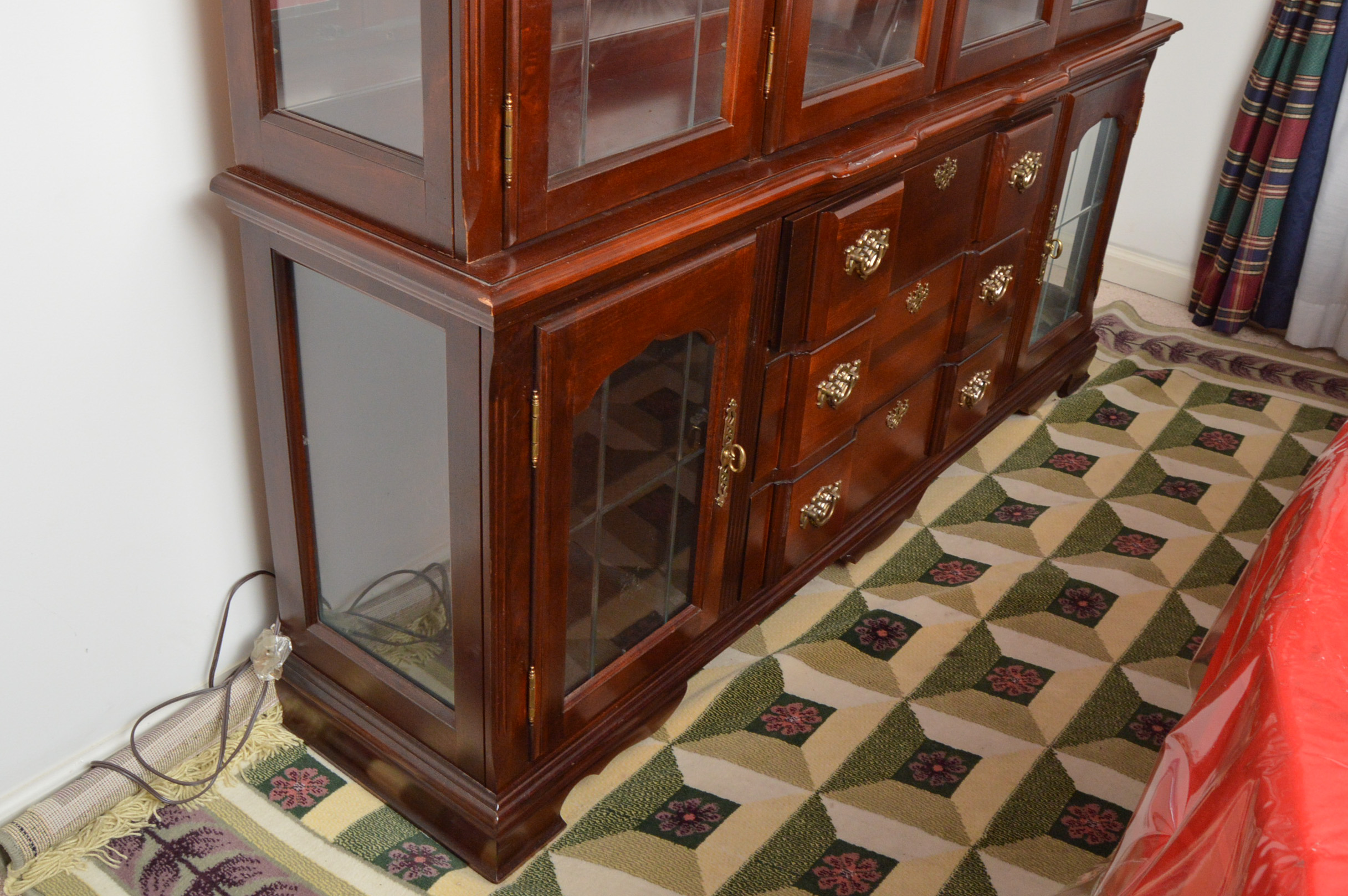 Singer Furniture “Goddard Manor” China Cabinet