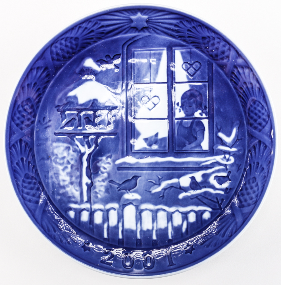 Decorative Christmas Plates