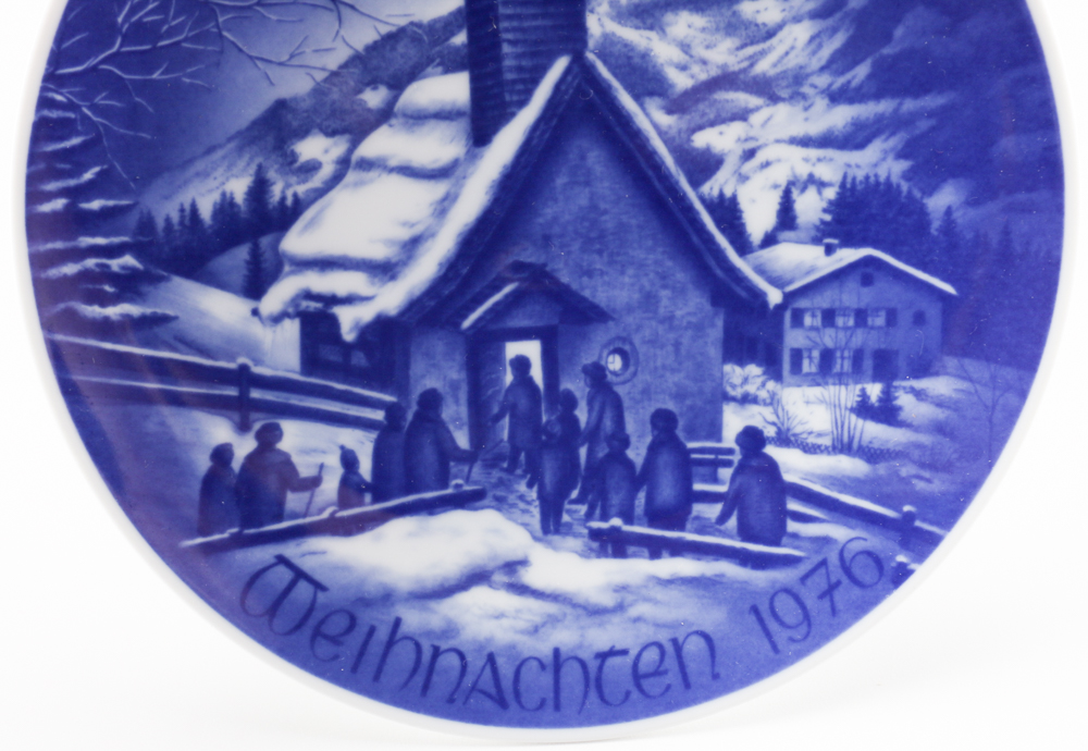 Decorative Christmas Plates
