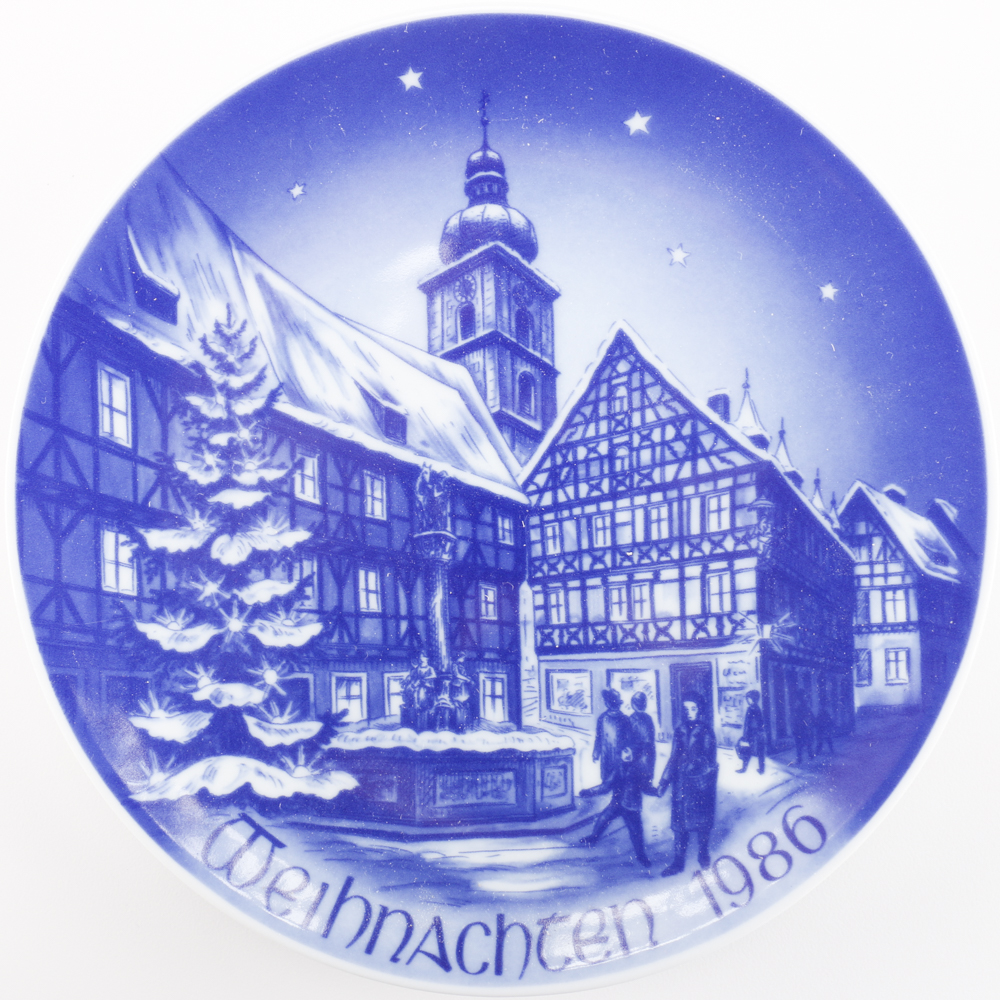 Decorative Christmas Plates