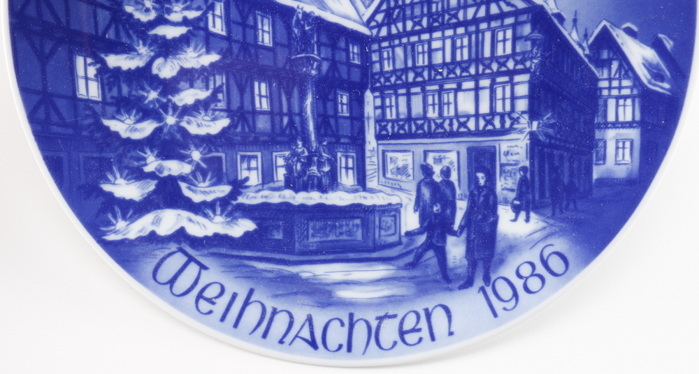 Decorative Christmas Plates