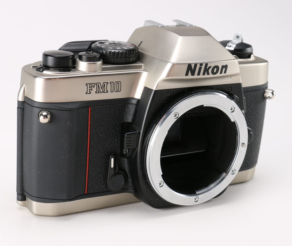 Nikon FM10 35MM SLR Camera