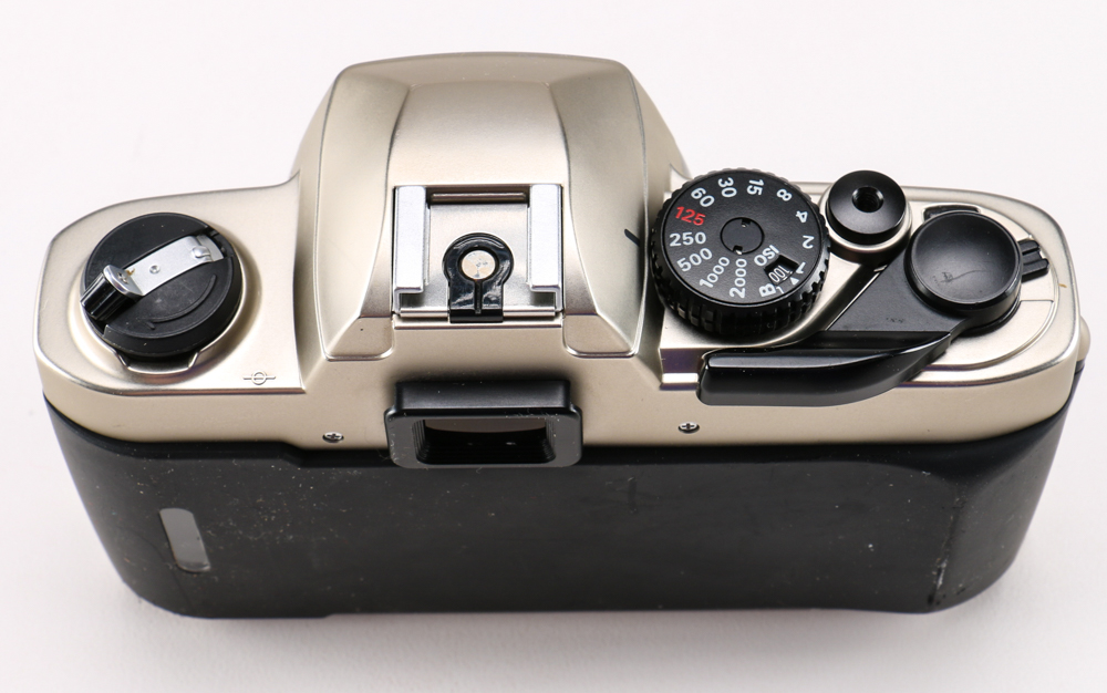 Nikon FM10 35MM SLR Camera